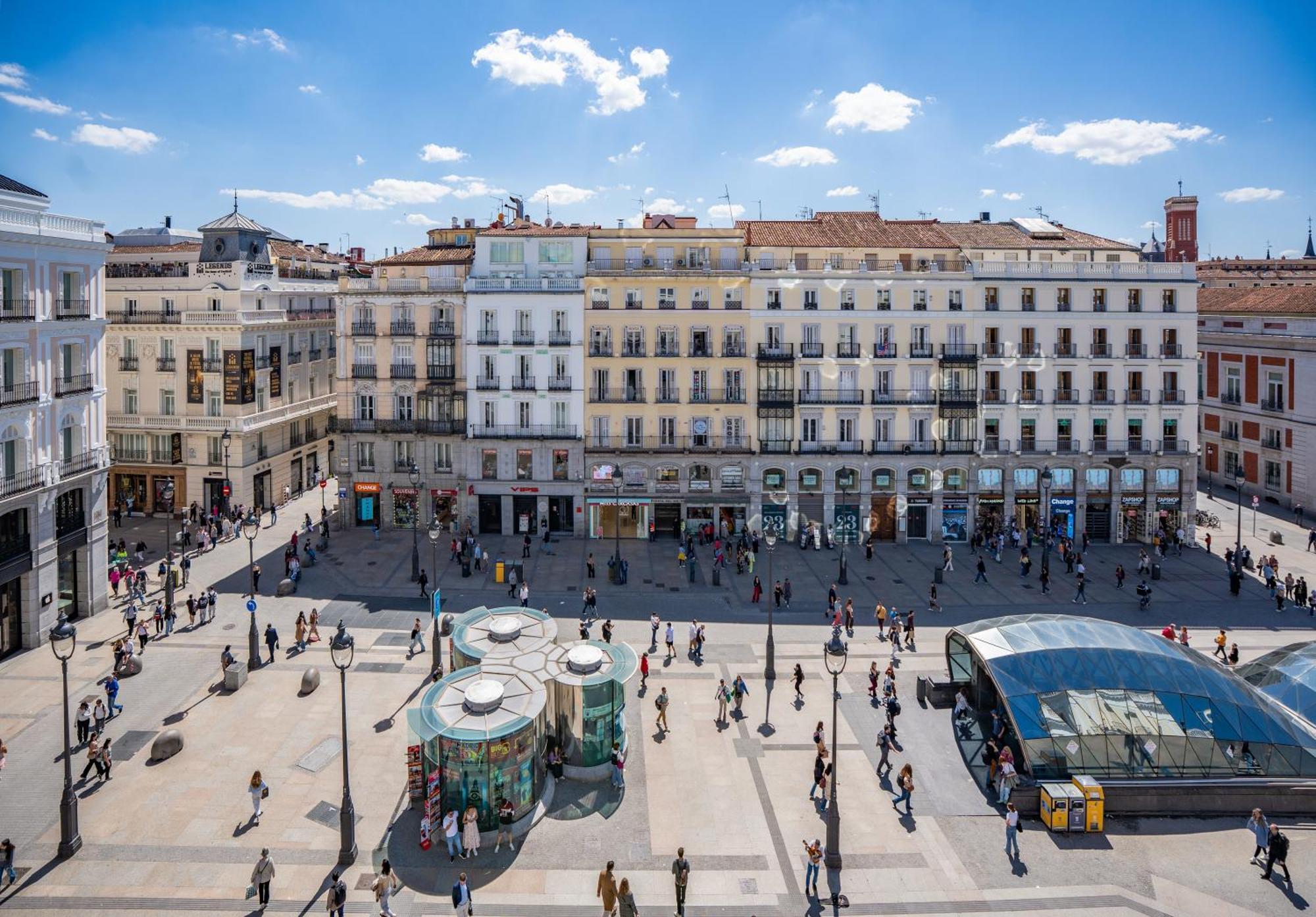 Luthia Puerta Del Sol, Madrid
